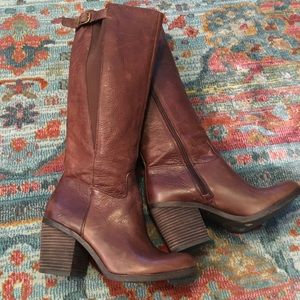 NWT lucky brand  knee high boots 8